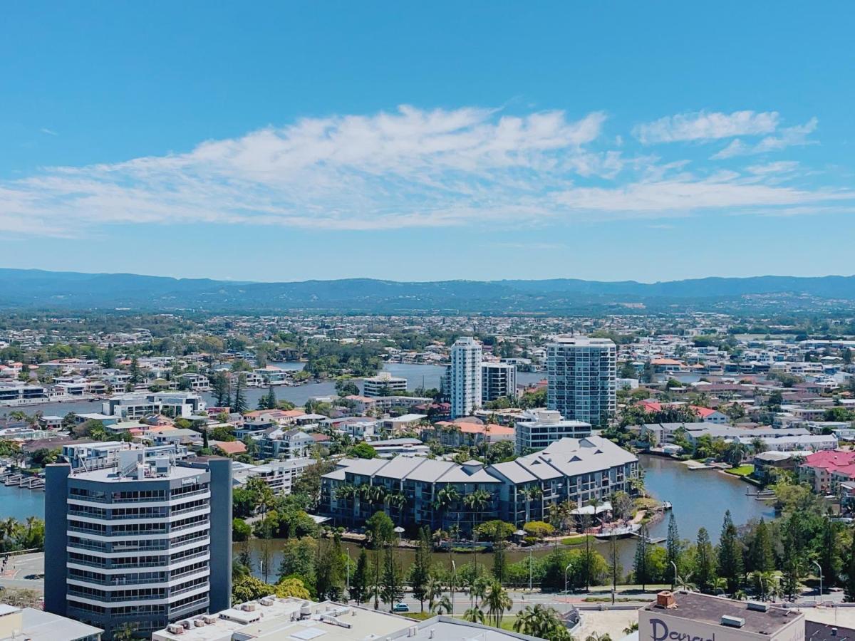 1 Bedroom And 1 Living Room Family Suite Gold Coast Eksteriør bilde