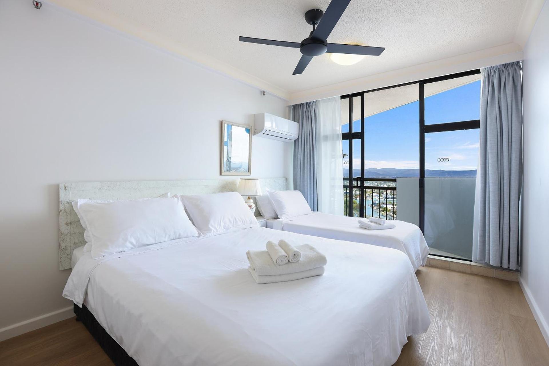 1 Bedroom And 1 Living Room Family Suite Gold Coast Eksteriør bilde